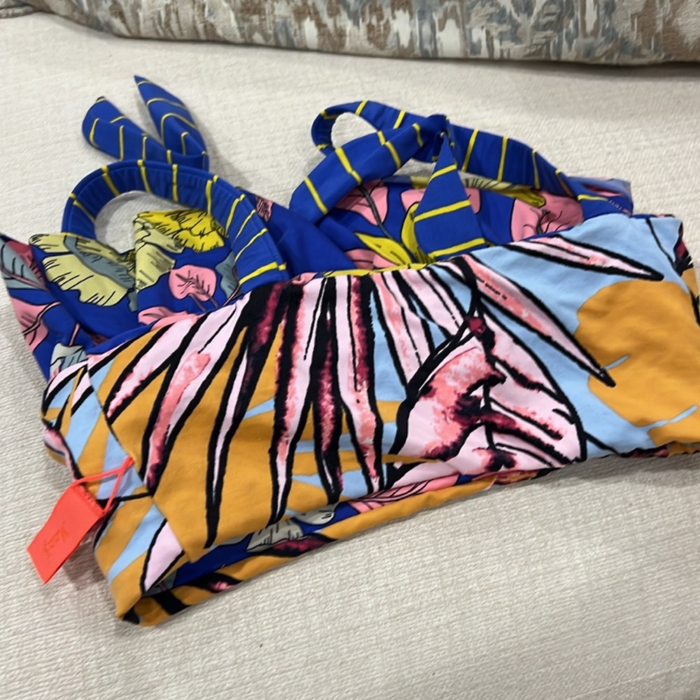 Maaji girls swim bikini top - Picture 5 of 7